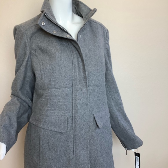 Kenneth Cole Women's Gray Coat NWT - Picture 2 of 11